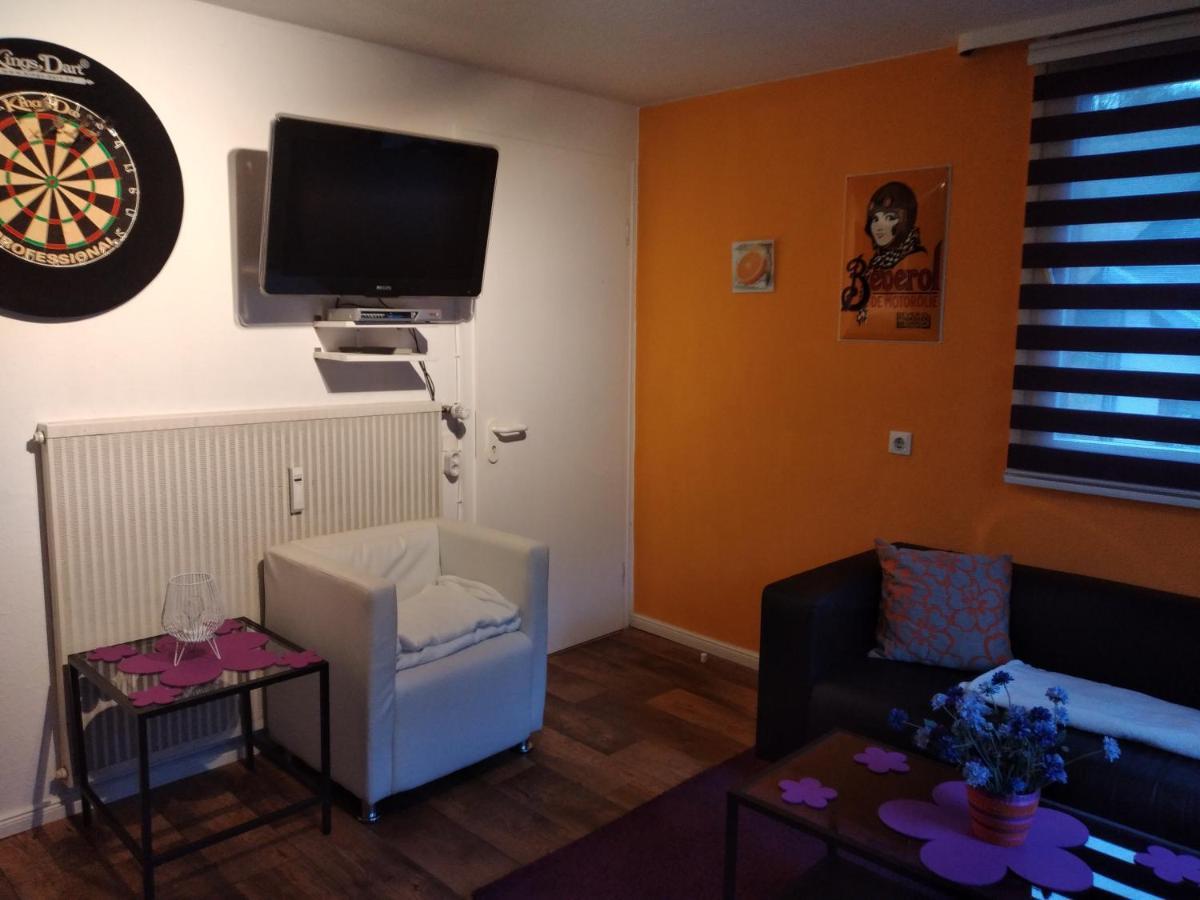 Ferienwohnung "Kunterbunt" Mit Burgblick Und Dachterrasse Моншау Экстерьер фото