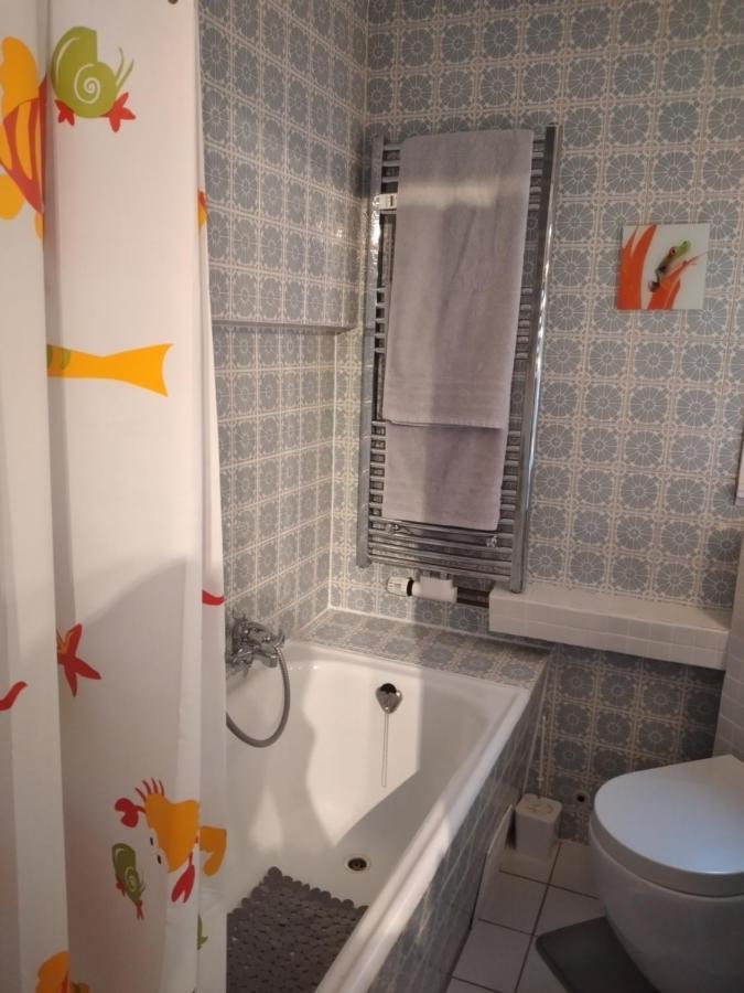 Ferienwohnung "Kunterbunt" Mit Burgblick Und Dachterrasse Моншау Экстерьер фото