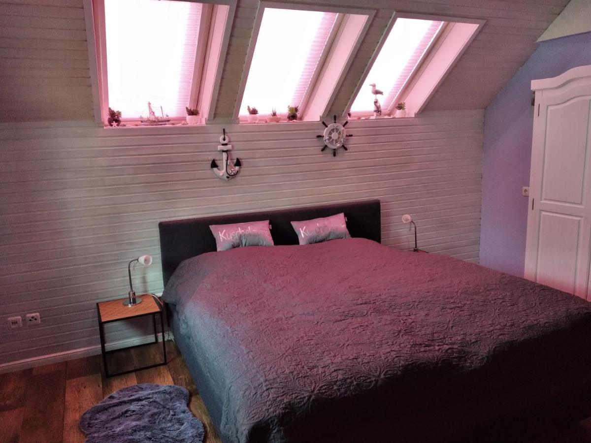 Ferienwohnung "Kunterbunt" Mit Burgblick Und Dachterrasse Моншау Экстерьер фото